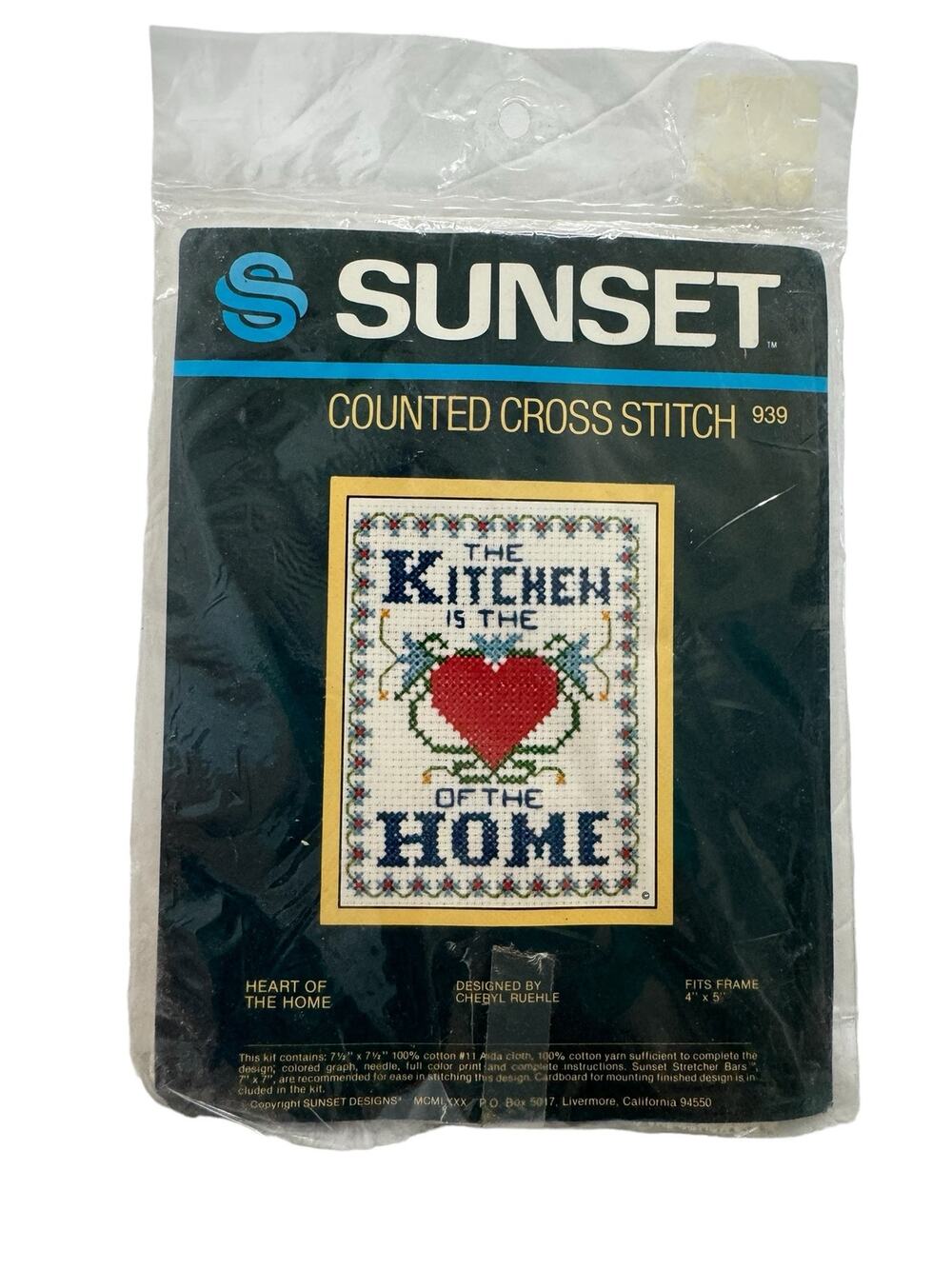 SUNSET Counted Cross Stitch Kit The Kitchen Is The Heart Of The Home #939